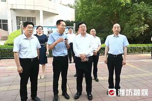 尼科尔：红军需引进防守型中场，曾认为阿姆拉巴特是合适人选